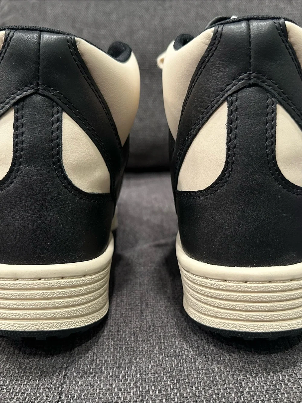Converse Weapon Classic Men Black and Cream Weapon High-Top Sneakers Men Size 9